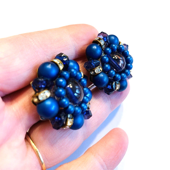 Vintage Mid Century Clip On Earrings Blue Bead & White Rhinestones Clusters - Picture 5 of 8